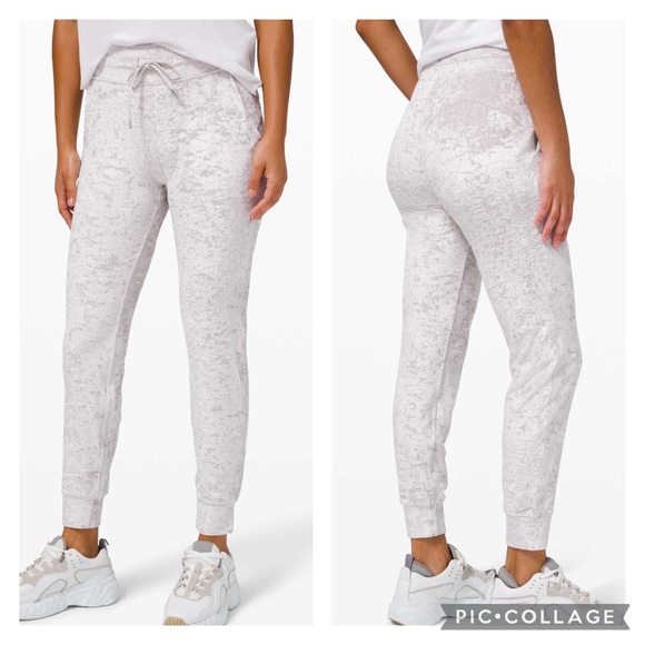 lululemon athletica Pants - lululemon Velvet Ready To Crush Jogger in Chrome Size 6